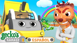 La comadreja desperdicia agua💦💦  🐸 Garaje de Gecko  Carros para niños  Vídeos educativos [upl. by Jacenta]