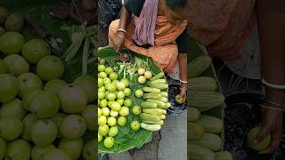 Amazing guava cutting skills on the streets of Kolkata guava kolkata streetfood chandichowk [upl. by Atteugram]