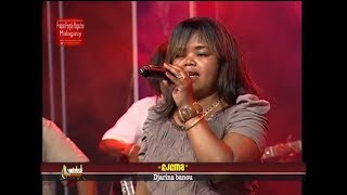 Ejema  Djarina banou Live HD [upl. by Ennovad618]