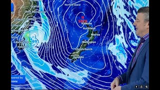 NZ  Warm then windy then colder  Storm exits Australia [upl. by Tiffany925]