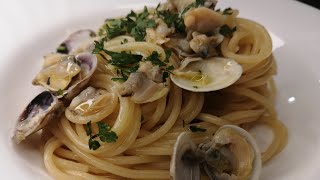 Spaghetti alle vongole [upl. by Halik242]