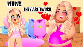 MY MOM IS PREGNANT WITH TWINS IN ROBLOX BROOKHAVEN [upl. by Redlac]