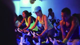 ZESPRI GOLDEN SPIN Kiwithemed CruCycle spin class  Zespri Singapore [upl. by Helsa]