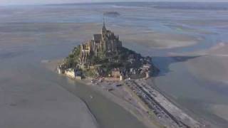 Le MontSaintMichel vu du ciel [upl. by Chandler]