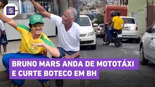 Bruno Mars em BH Cantor anda de mototáxi e curte cerveja em boteco raiz veja vídeos [upl. by Benn688]