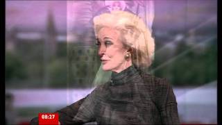 BBC Breakfast SIAN WILLIAMS and Model CARMEN DELLOREFICE  2011 [upl. by Tice]