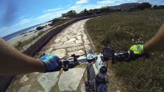 Paseo en bici de montaña por las playas de Barreiros en Lugo Galicia [upl. by Yennaiv]