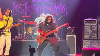 Jojo Garza bass solo Los Lonely Boys Seattle Washington [upl. by Stanly]