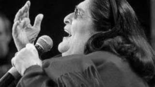 Mercedes Sosa  Zamba para olvidar [upl. by Cerys]