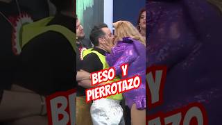 Beso y Pierrotazo  José Eduardo Derbez [upl. by Alic]