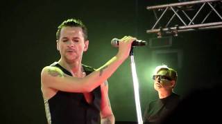 HOLE TO FEED 20100120 Depeche Mode live in Paris [upl. by Artined]