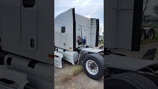 2014 Peterbilt 579 Exterior Walkaround trucking peterbilt579 peterbilt [upl. by Winthrop]