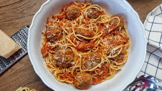 Spaghete cu chiftele in sos de rosii  Spaghetti and meatballs [upl. by Aidnac]