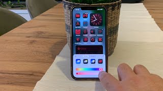 Come cambiare colore delle icone applicazioni su iPhone con IOS 18 [upl. by Ameluz]