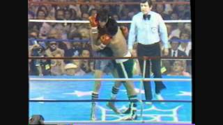 Roberto Duran Vs Zefferino Gonzalez Rd 10 amp Decision [upl. by Berman933]