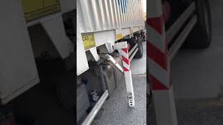 Manœuvre porte caisse mobile SPL SEMI REMORQUE trucks permis ce poids lourd [upl. by Ian]