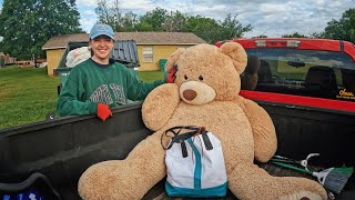 College Move Out Dumpster Diving – HUGE Teddy Bear Clothes amp Dorm Room Decor [upl. by Bastien4]