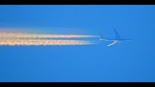 RAINBOW contrails Air Canada 7879 Dreamliner  High Altitude Plane Spotting [upl. by Eniarral]