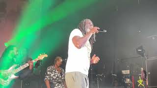 Tiken Jah Fakoly ouvrez les frontières ￼￼live [upl. by Campney217]