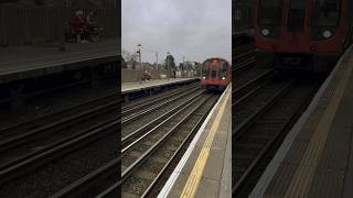 4k F60 London Underground  Metropolitan Line entering Rayners Lane on a windy morning london4k [upl. by Bethel]