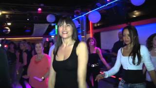 Loca loca remix ballo di Gruppo line dance djBerta [upl. by Eldwon169]