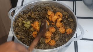 diri dyon dyon  riz noir haïtien diri djondjon ak crevette 🍤 [upl. by Hukill]