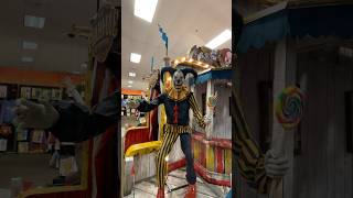 CHILLING ANIMATRONICS spirithalloween video halloween animatronics shorts dianeincharlotte [upl. by Dachi]