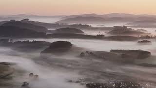 Nebelimpression gefilmt mit der DJI Air 3 in Eslohe und Cobbenrode Nebel Sonnenaufgang Fog Sonne [upl. by Jodie937]