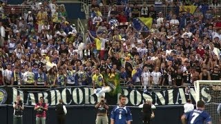 St Louis Fangemeinde feiert Bosniens WMPremiere [upl. by Cirone]