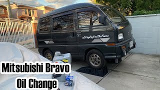 Oil Change On The Kei Van  The Jimny Trans Is Slipping [upl. by Guzel]