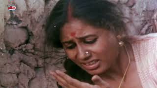 Chakra पूरी फिल्म  Blockbuster Hindi Film  Smita Patil  Naseeruddin Shah [upl. by Eanrahc]