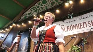 Schönheitskönigin gesungen von Margit Jakob Volkssängerzelt Oide Wiesn [upl. by Thema]