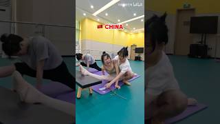 CHINE VS FRANCE  LES ÉTIREMENTS POUR LE GRAND ÉCART gym souplesse [upl. by Ayad129]