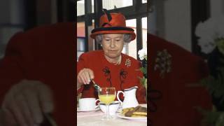 El peculiar desayuno de la Reina Isabel II que sorprendía a todos [upl. by Cliffes]