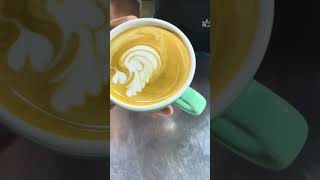 Art baristas latteartclass coffeeart coffee baristashouse coffeedecoration latteart latte [upl. by Eelta199]