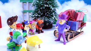 PAW Patrol Save Christmas and Rescue the Stolen Presents from Mayor Humdinger Christmas Toy Video [upl. by Retsevlys702]