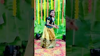 O Pilaga Venkati shorts shortvideo trendingonshorts ytshorts Preeti Sree ❤️ dance [upl. by Lise]