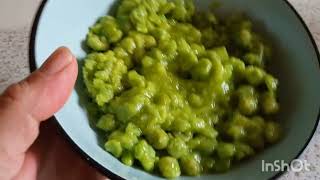 Lidl Mushy Peas Food Snacks Review 35p 300g [upl. by Skees]