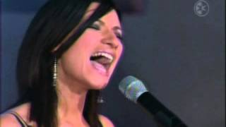 Premios TVyNovelas XXIII Laura Pausini Viveme 2005 [upl. by Brena261]