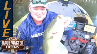 OPEN Shane Lineberger lands a 6 pounder at Lake Hartwell [upl. by Bobbee]