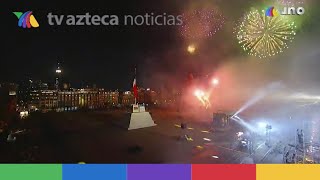 Celebran con fuegos artificiales el 15 de septiembre en Zócalo CDMX [upl. by Sokairyk]