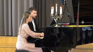 Klaveriduo Vladislav Safarov ja Anna Safarova esinevad Vivaldi [upl. by Eicart]