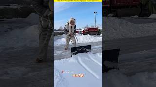 Monthly income of lakhs of rupees by clearing snow from the road।😱shortvideo amazingfacts [upl. by Tila]