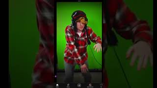 Kreekcraft does the tyla dance😂 dance tyladance funnyvideo [upl. by Ennaed295]