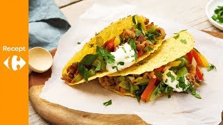 Knapperige taco met spicy kippengehakt [upl. by Soirtemed]