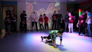 Green light vs Smertelnaya doza  Cypher Boss 2016 [upl. by Gregor]