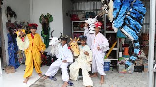 sandi ngevlog MAIN BARONGAN KEWAN KEWANAN KARENA KHODAMNYA MARAH LAMA TIDAK DI BUAT PENTAS [upl. by Laurentium]