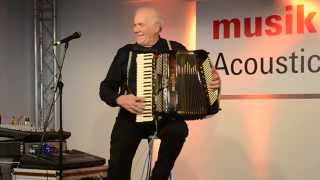 Pino Di Modugno play Beltuna at Musikmesse 2015 part 2 [upl. by Giamo]