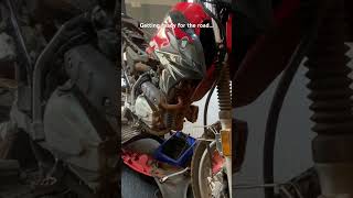 Haojue NK 150 service haojue northernuganda itchyboots motorvlog [upl. by Colburn]