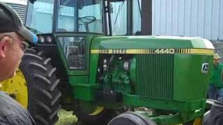 1981 JD 4440 Tractor with 3981 Hours Sold 41010 SE Minnesota [upl. by Lavotsirc]